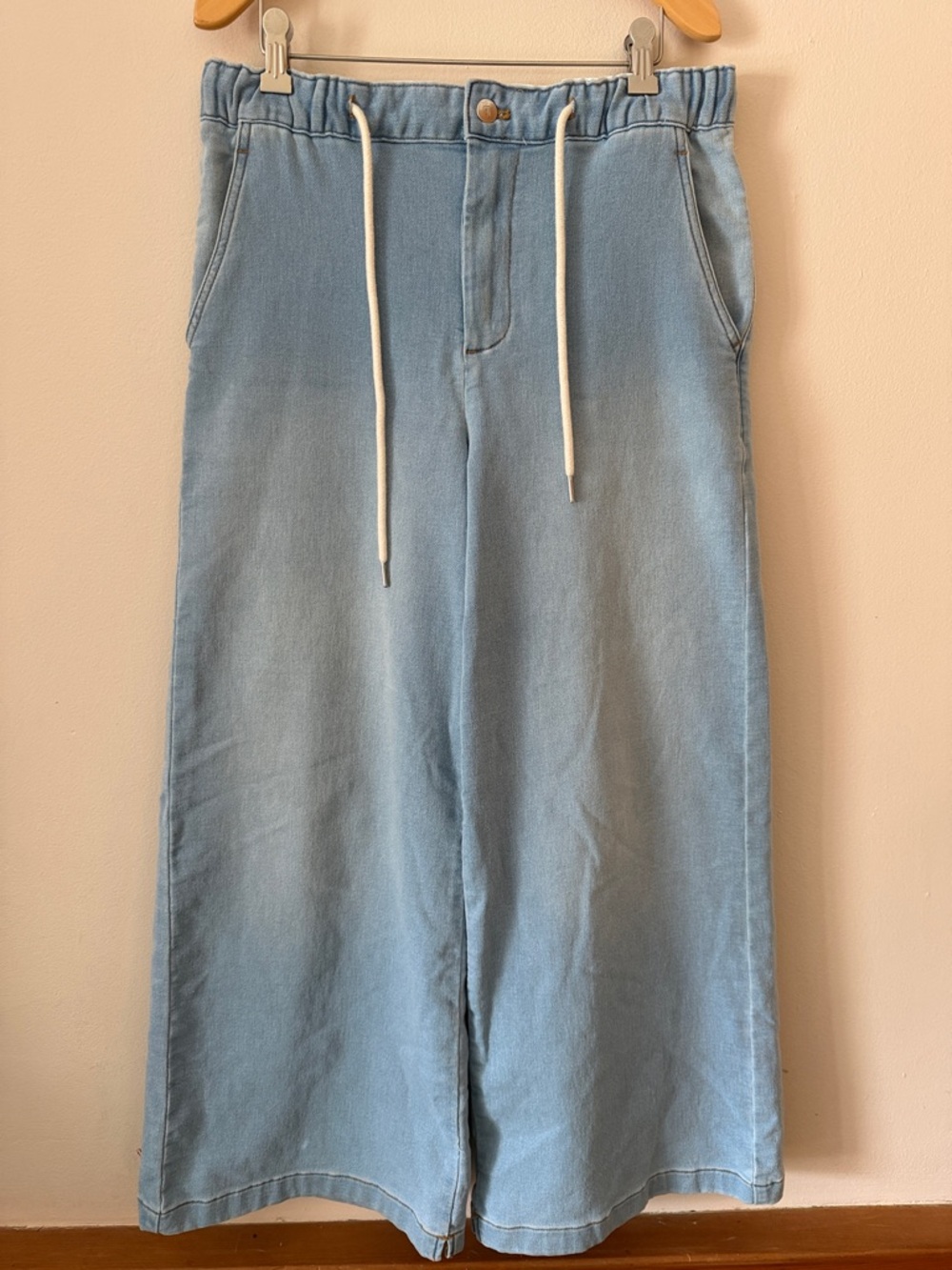 Pilcro Denim Knit Pull on High Rise Wide Leg Jeans Size S - Picture 4 of 8
